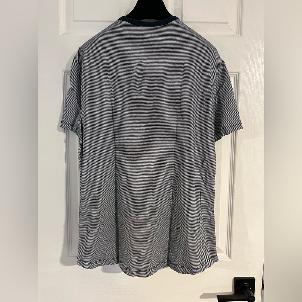 Lululemon 5 Year Basic Tee Updated Fit In Delta S… - image 5